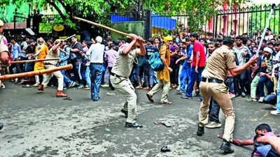 police told the apex court that 5000 personnel were tasked withcontrolling a gathering of more than 30000 protesters on july 20