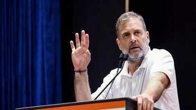 rahul gandhis chhatron ki goonj gets nod from pune police