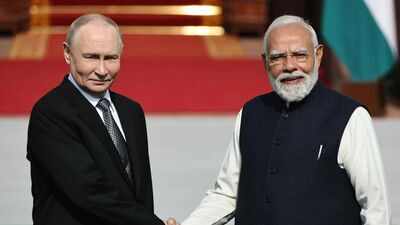 russian president vladimir putin with prime minister narendra modi
