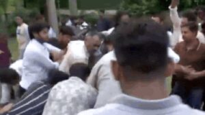 scuffle at pappu yadav39s press conference