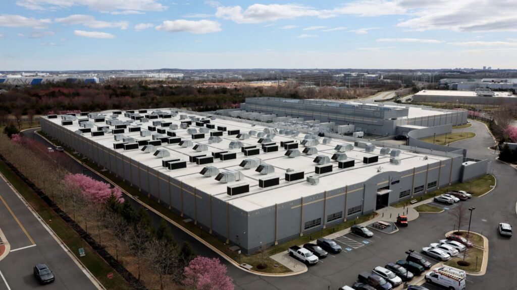 108118234 17423911232025 03 19t103853z 1531941582 rc2xeda424jc rtrmadp 0 usa power data centers