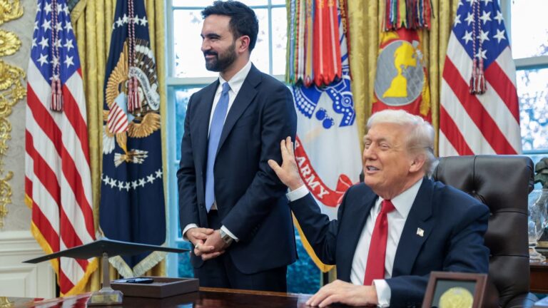108230204 17637585472025 11 21t205337z 1143851817 rc271ia6cvye rtrmadp 0 usa trump mamdani