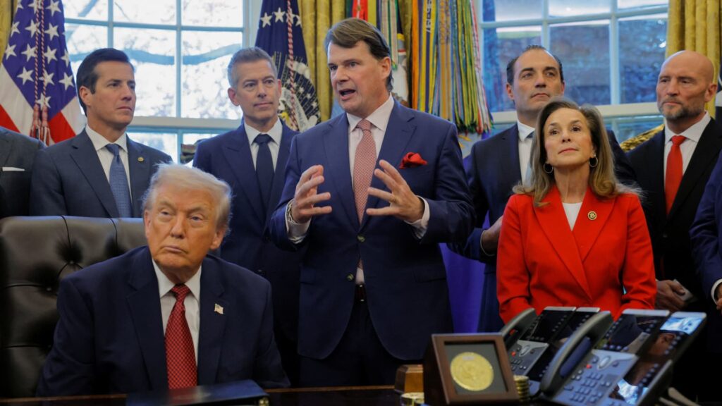 108236230 17647951332025 12 03t205027z 408080916 rc289ia0o5to rtrmadp 0 usa trump