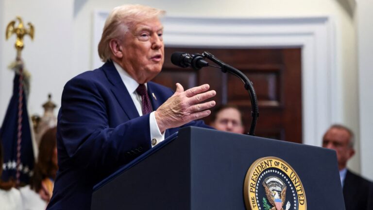 108244369 17661755422025 12 19t201810z 1824743728 rc2kjiaoz50f rtrmadp 0 usa trump