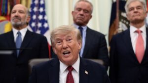 108356651 17882054262026 08 31t192221z 1044813194 rc2v9naio0mc rtrmadp 0 usa trump