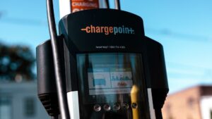 108358418 1788446023097 gettyimages 2169557788 CHARGEPOINT EARNS