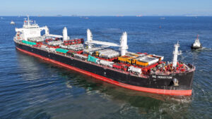 108359359 1788744413684 gettyimages 2292812000 China Africa Liner