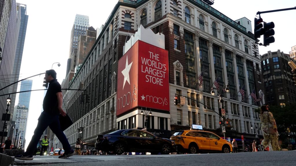108359874 1788885738689 gettyimages 2286308570 dsc0123 macys02 07142026