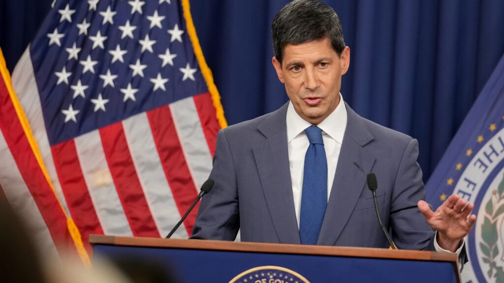 108363272 1789581255135 108363272 1789501068231 gettyimages 2287527612 WARSH FOMC