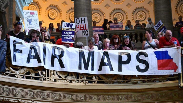 108365936 1790029204768 gettyimages 2245562014 US NEWS MO REDISTRICTING KC