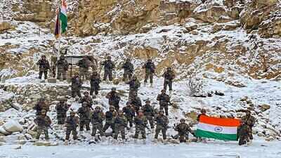 counter the dragon pics of indian soldiers with tricolour at galwan