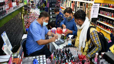drug regulator alerts on unauthorised pakistani whitening creams sale in india