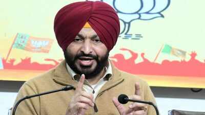 ravneet bittu file photo