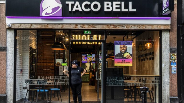 107369751 1707244053108 gettyimages 1653048097 MJP Taco Bell 20230821 7844 SOPA