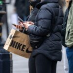 108243316 1766011867219 gettyimages 2251801004 NIKE EARNS