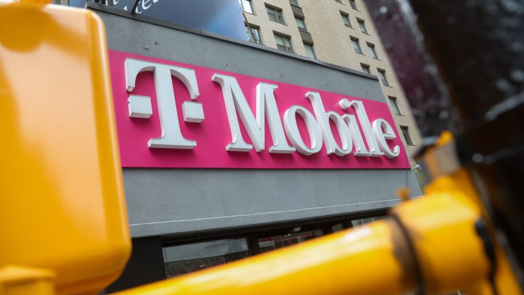 108295617 1776882864925 gettyimages 2271950462 DEUTSCHE TELEKOM T MOBILE