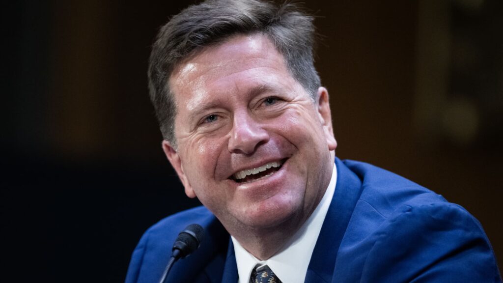 108371732 1790941993880 gettyimages 2286019756 clayton senate 324 071526