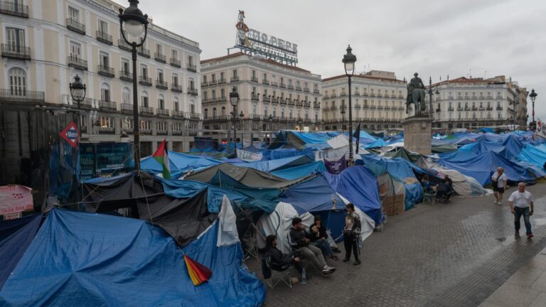 108372355 1791182653648 gettyimages 2297942333 MDM20261004housing13JPG