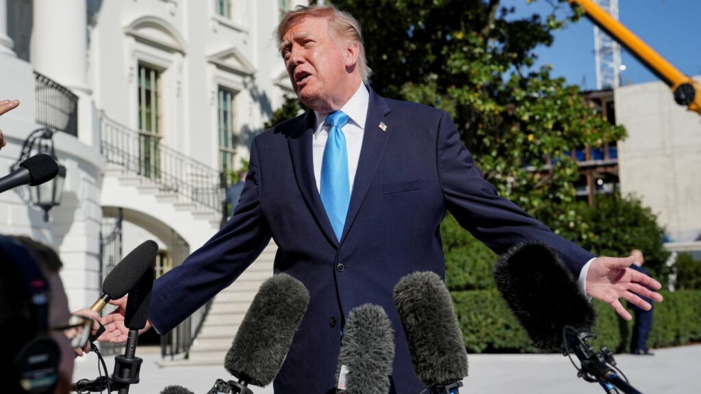 108372809 17912289162026 10 05t193410z 1979526561 rc27xnadv27u rtrmadp 0 usa trump