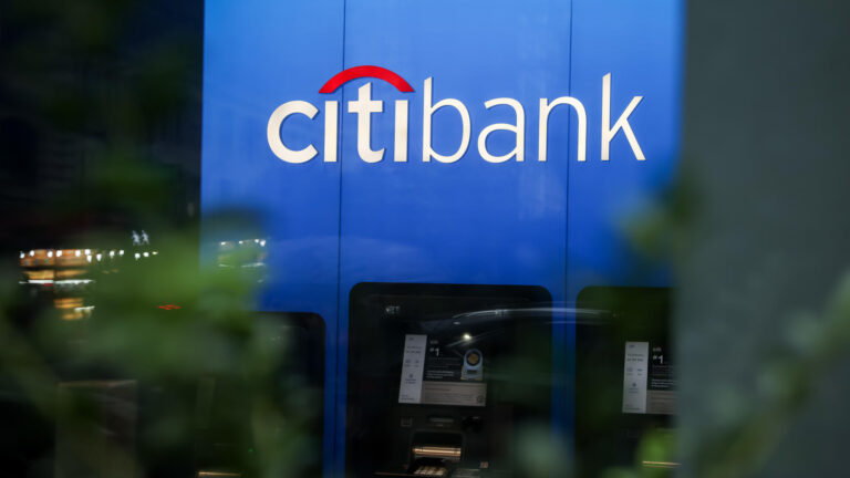 108418808 1792143417316 gettyimages 2299307716 CITI EARNS