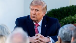 108433320 1792429463943 gettyimages 2300502385 TRUMP MELANIA EO