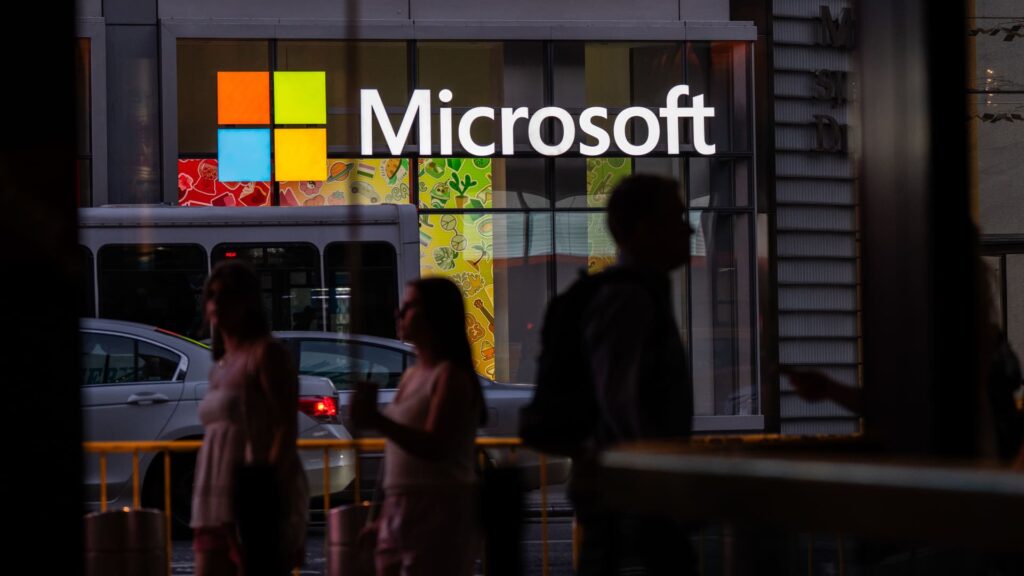 108464648 1793029800901 gettyimages 2225682496 MICROSOFT HACK