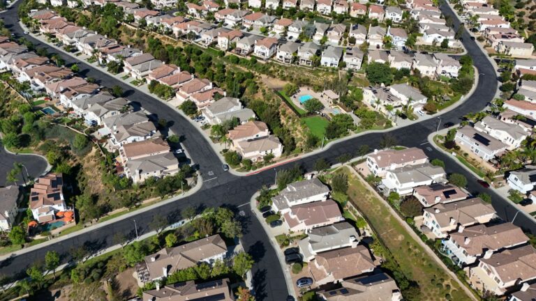 108480822 1793281709478 gettyimages 2296175999 260923 tohomes 108