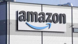 amazon cloud business accelerates but shares drop on profit miss
