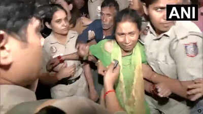 ankita bhandaris parents detained