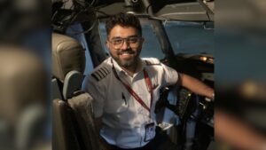 captain smit machchhar flydubai pilot