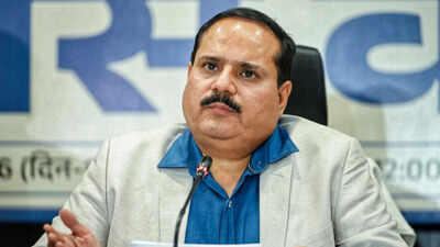 chief electoral officer of uttar pradesh navdeep rinwa