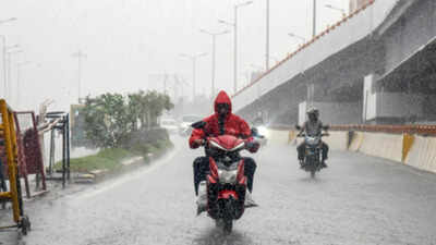 cyclone arnab likely to bring rain to bihar from october 28 orange alert issued