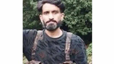 former pak army havildar hashim moosa identified as let operative with ssg counter insurgency background sources