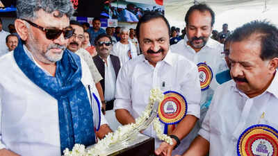 inauguration of 72nd nehru trophy boat race
