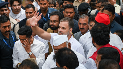 rahul led protest against cec